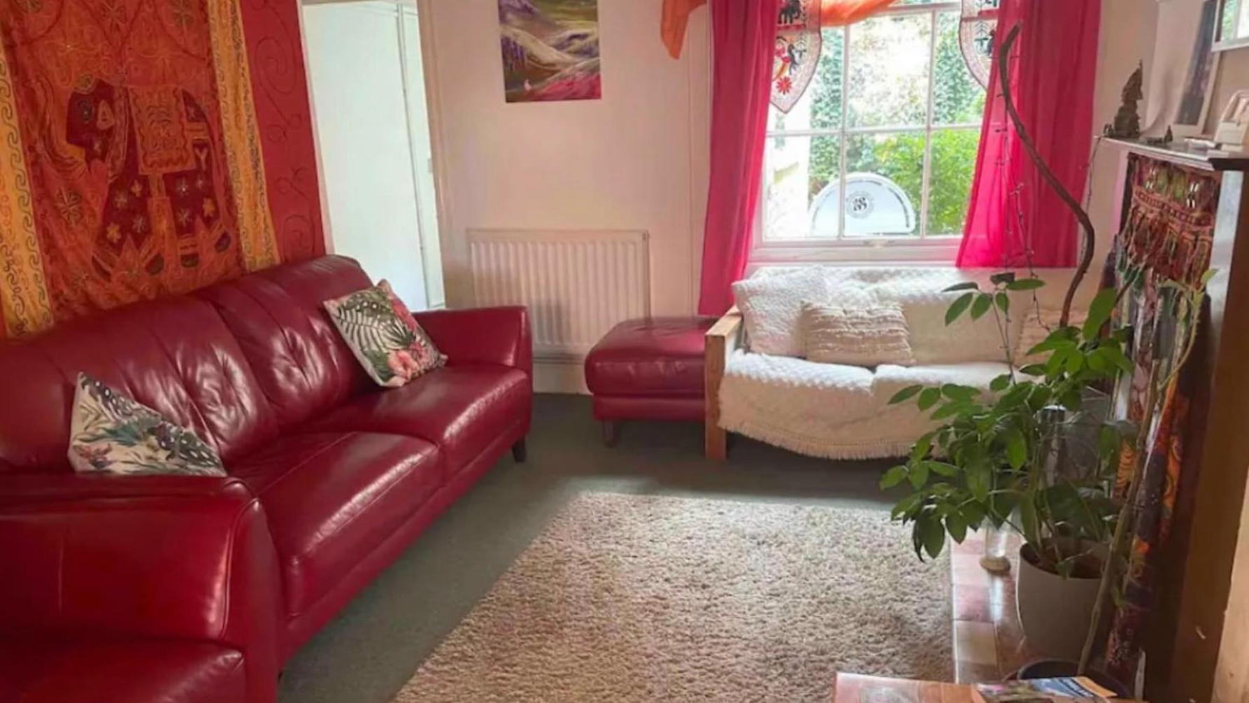 Homestay In The Heart Of Avalon Γκλάστονμπερι Εξωτερικό φωτογραφία